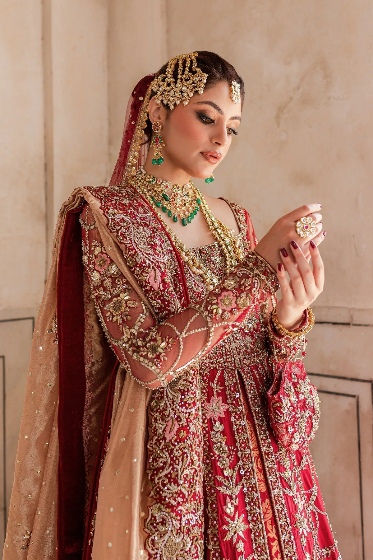 Gown Long Tail Lehenga 3