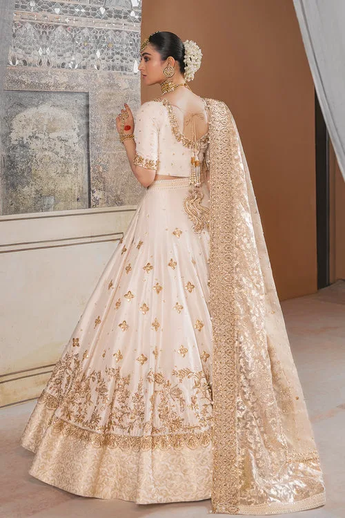 Golden White Lehenga Choli Dupatta 2