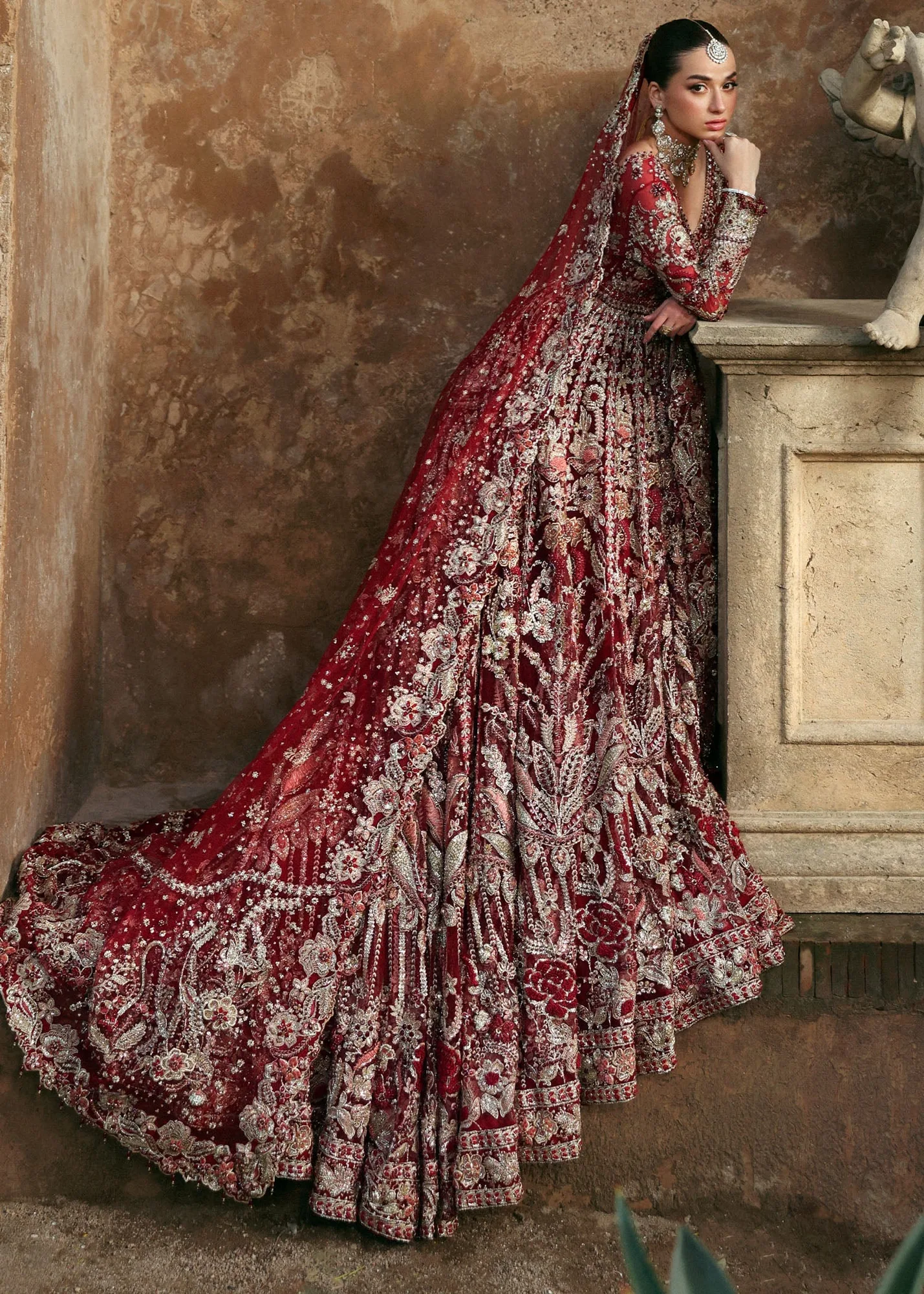 Pakistani Bridal Dress in Wedding Pishwas Lehenga Style 6