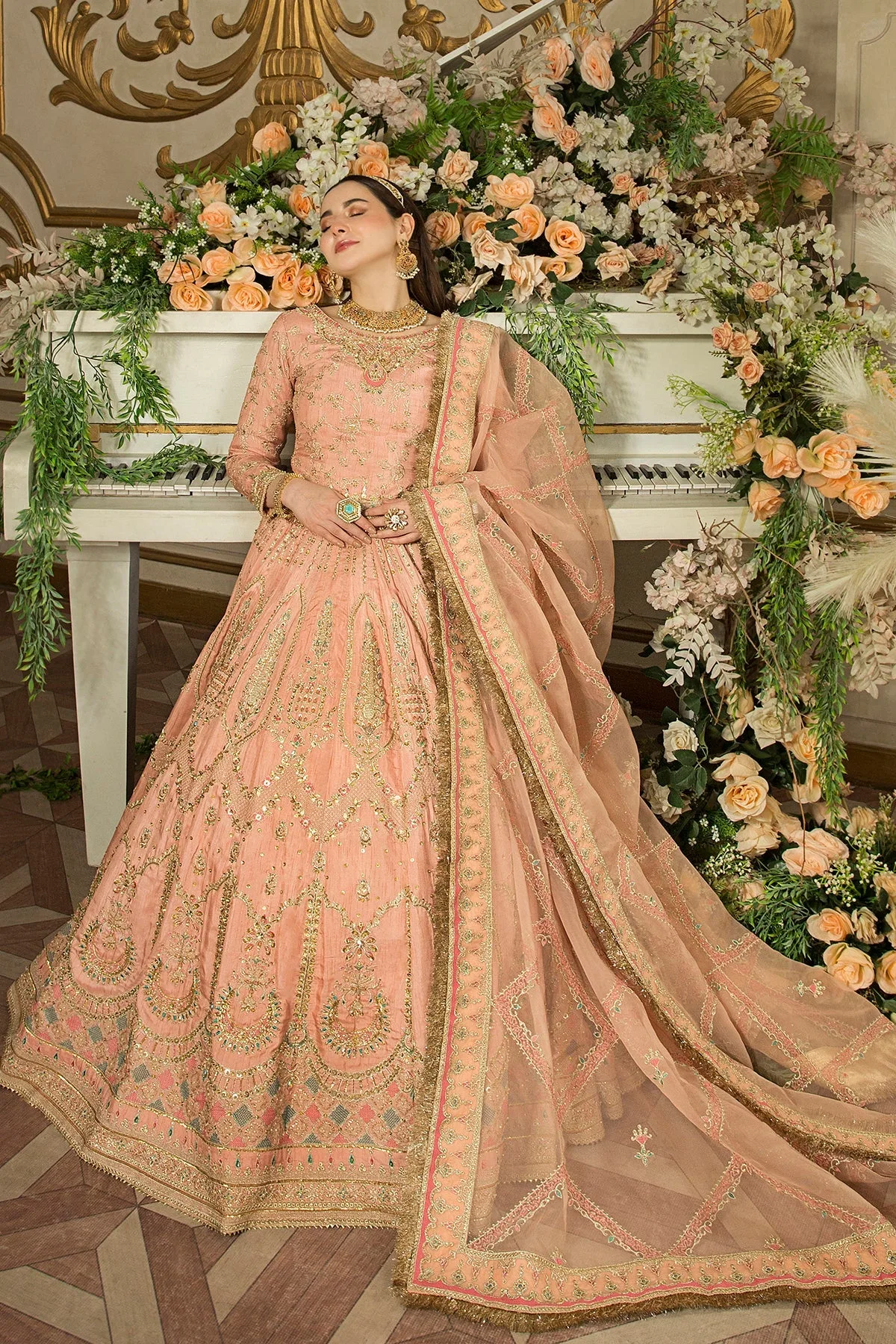 Pakistani Bridal Dress Peach Pink Lehenga and Choli for Bridal Wear 3