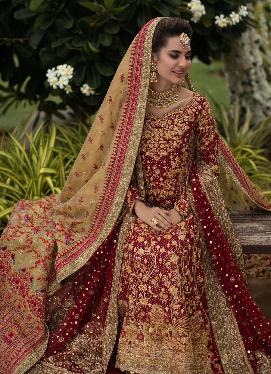 Pakistani Bridal Red Lehenga Dress for Wedding Wear 3