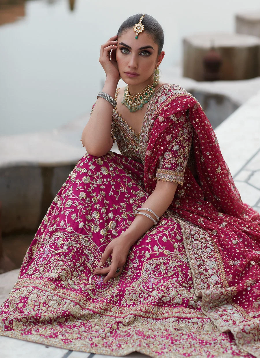 Traditional Pakistani Bridal Dress Pink Lehnga Choli 3