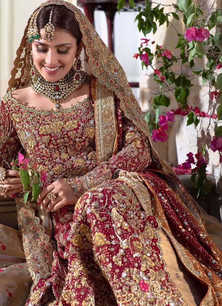 Embroiderd Red Bridal Lehenga Pakistani Bridal Dress 4