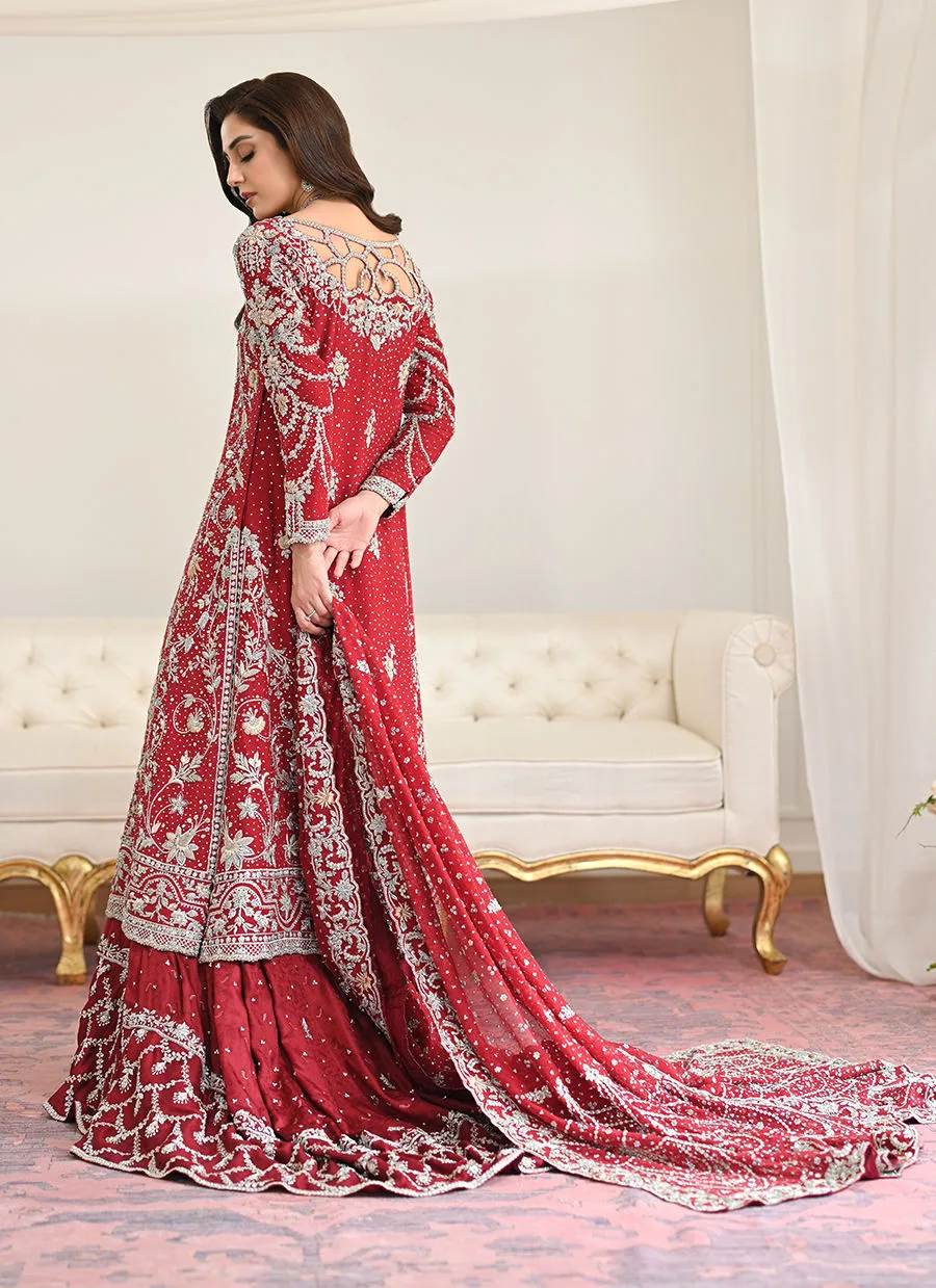 Classic Pakistani Bridal Dress in Farshi Lehenga Style 5