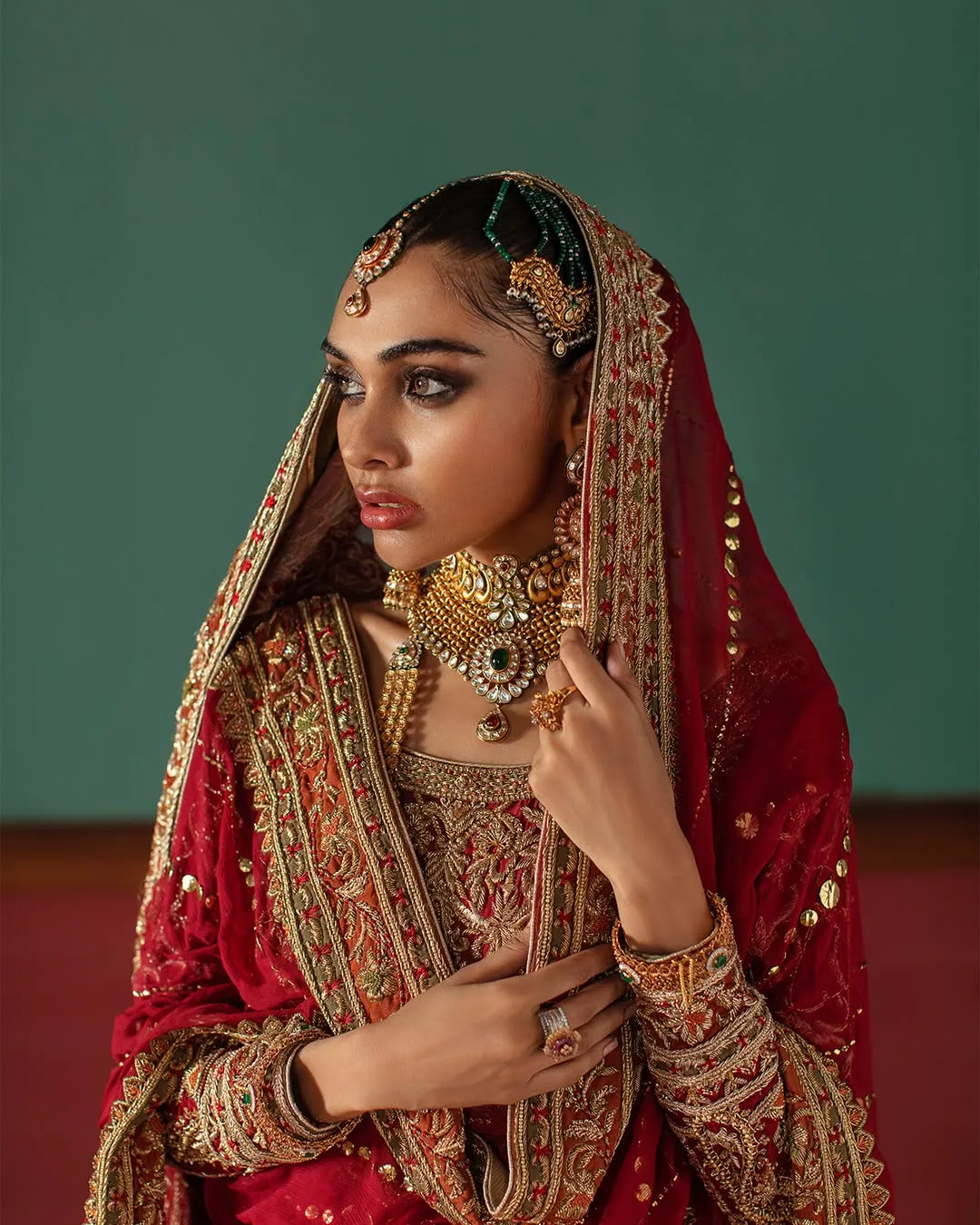 Pakistani Bridal Outfit in Red Kameez Lehenga Style 2