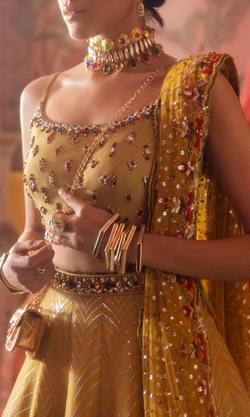 Pakistani Bridal Mehndi Dress in Lehenga Choli Style 4